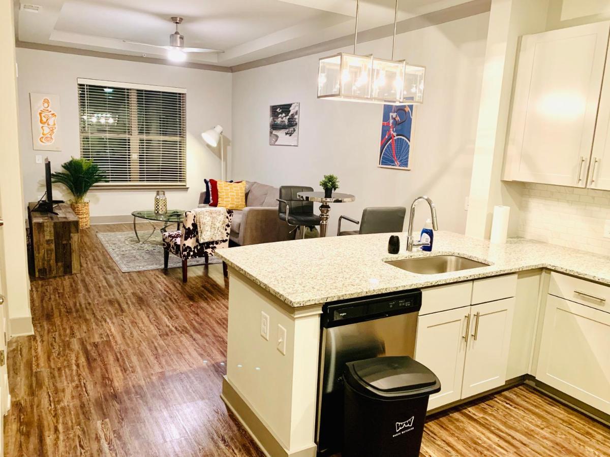 Luxurious And Cozy Apartment In Heart Of Buckhead Atlanta Extérieur photo